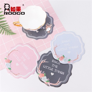 如果原创pvc硅胶杯垫隔热垫创意款卡通鹿摆件车载防滑垫一件,蓝龙车饰