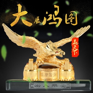 大展宏图汽车摆件合金雄鹰香水座车内饰品老鹰汽车香水座,德忠