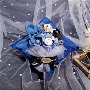 汽车香薰竹炭包 创意花朵香包新车除异味甲醛车载内饰品车家两用,蓝雨车饰,2022年新款毛绒叉车坐垫