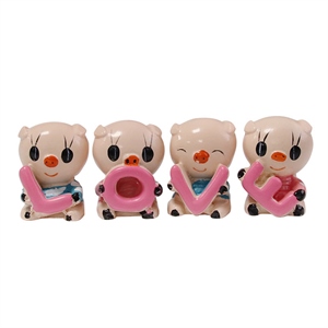 love小猪汽车树脂摆件车内创意装饰品卡通公仔 内饰摆件R-8818,振涛车品