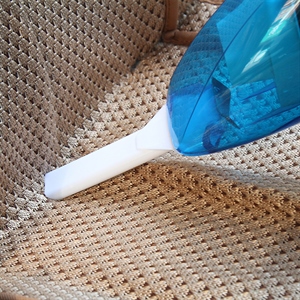 礼品批发 干湿两用车载迷你吸尘器 便携车用吸尘清洁汽车 小蓝白,义乌品彩