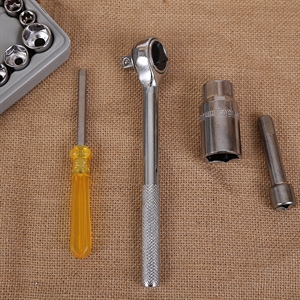 家用 40件套 工具 扳手套筒 汽车用摩托组套工具箱  组合户外应急,义乌品彩